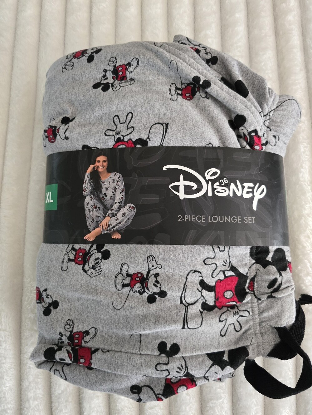 NWT Disney Mickey Mouse 2-Piece Lounge Set Gray Pajamas Women's Size XL